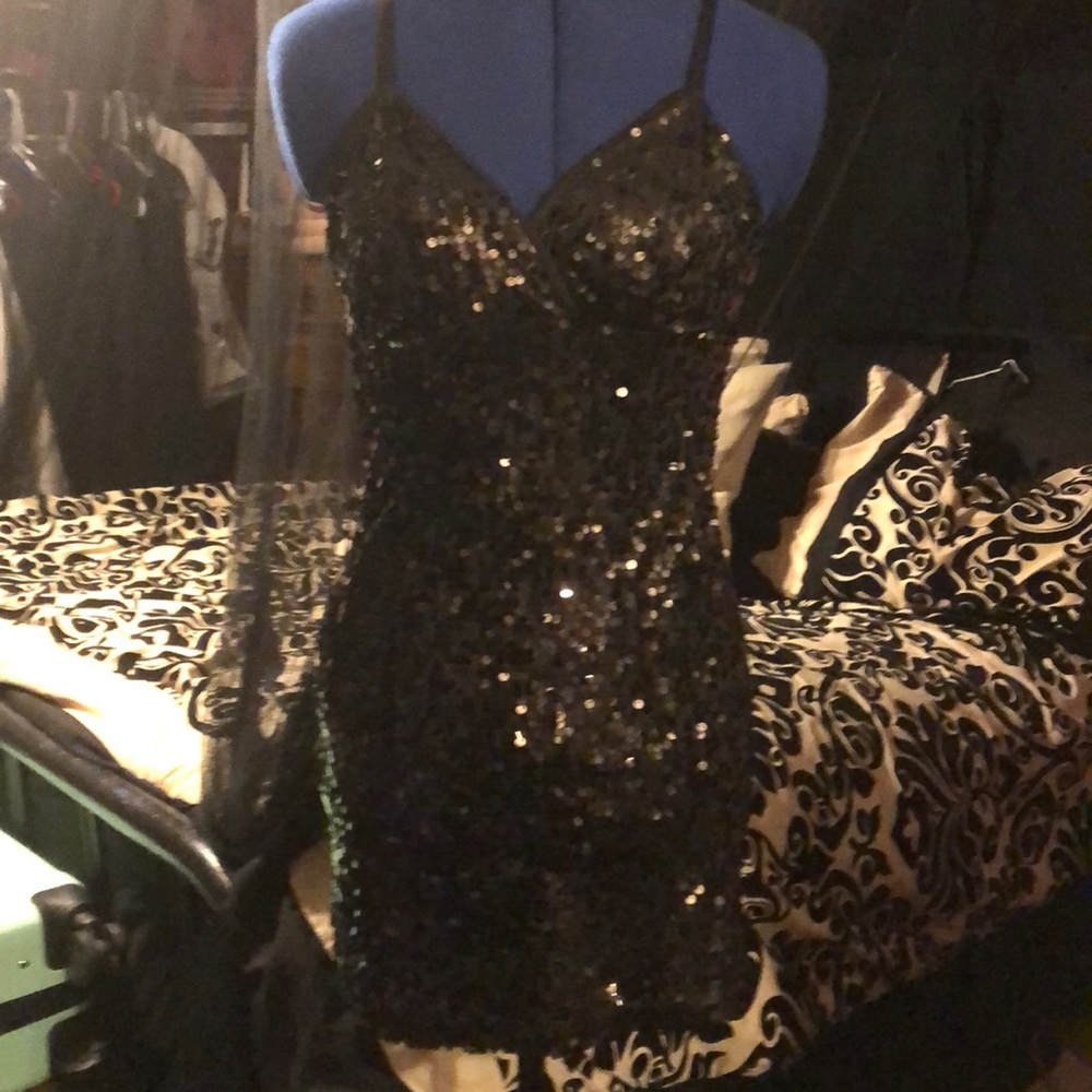 Sequin black dress!!